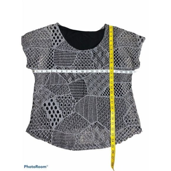 Maria Gabrielle Lace Lined Top - Picture 2 of 5